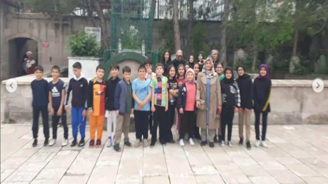 Öğrencilerimiz Sivas'ımızın Tarihi Ulu Camii’ne Ziyaret Düzenlediler